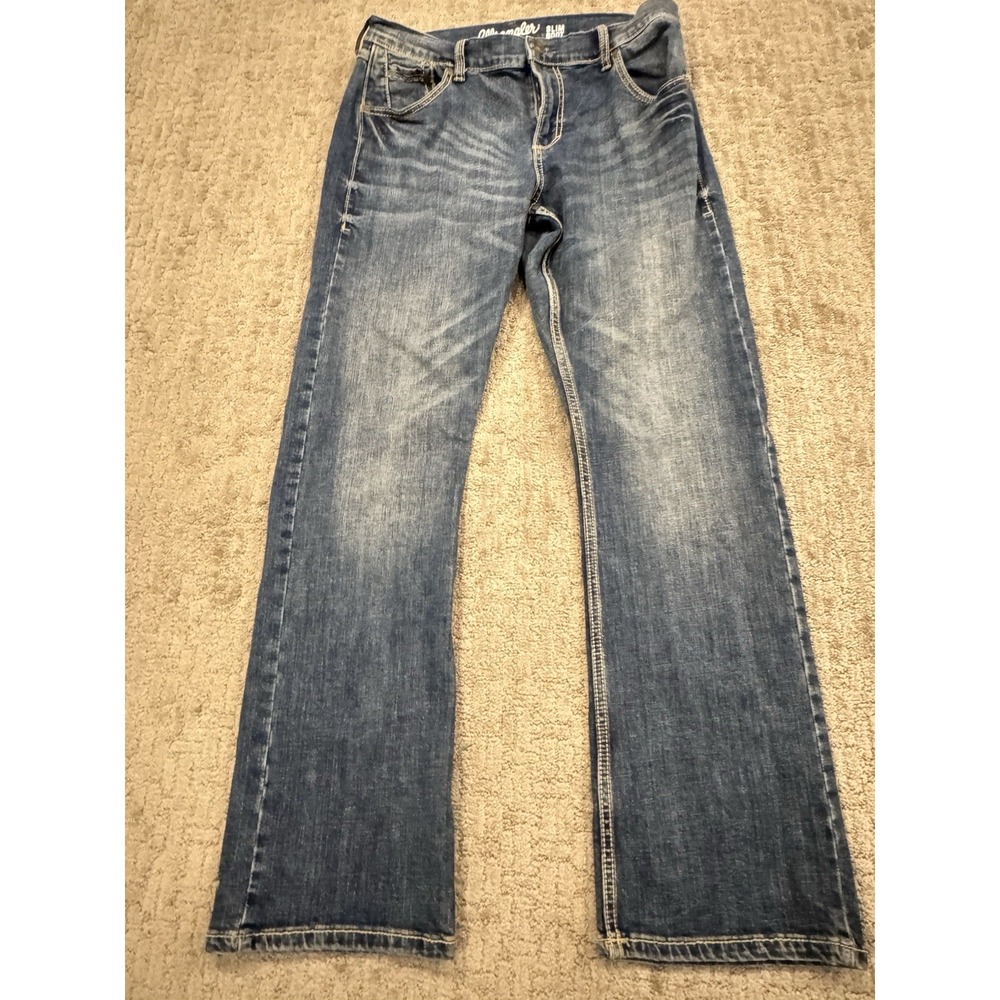 Wrangler Men's Retro Slim Fit Boot Cut Jean 32W x 32L (T)